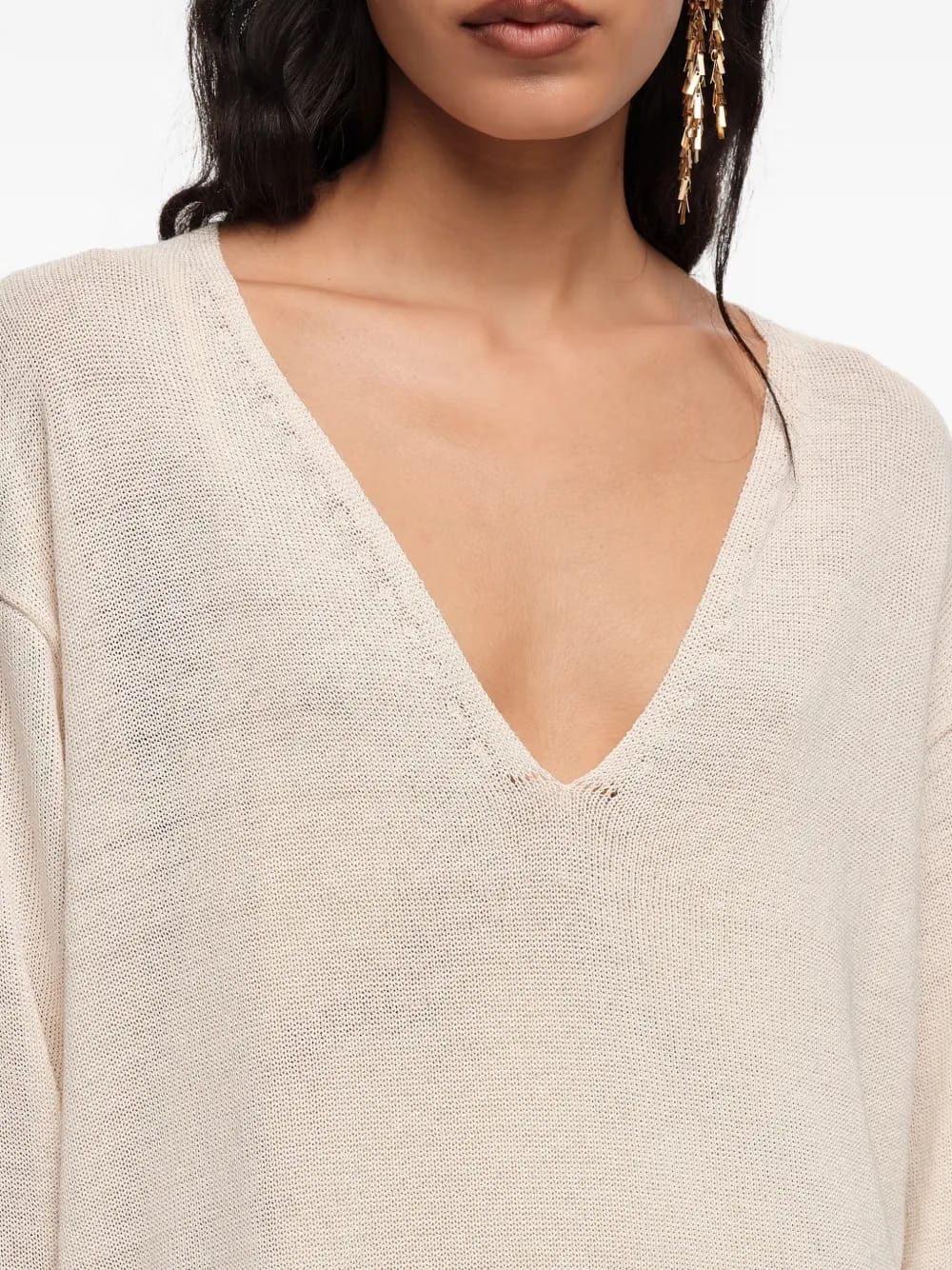 V-neck balloon-sleeved top