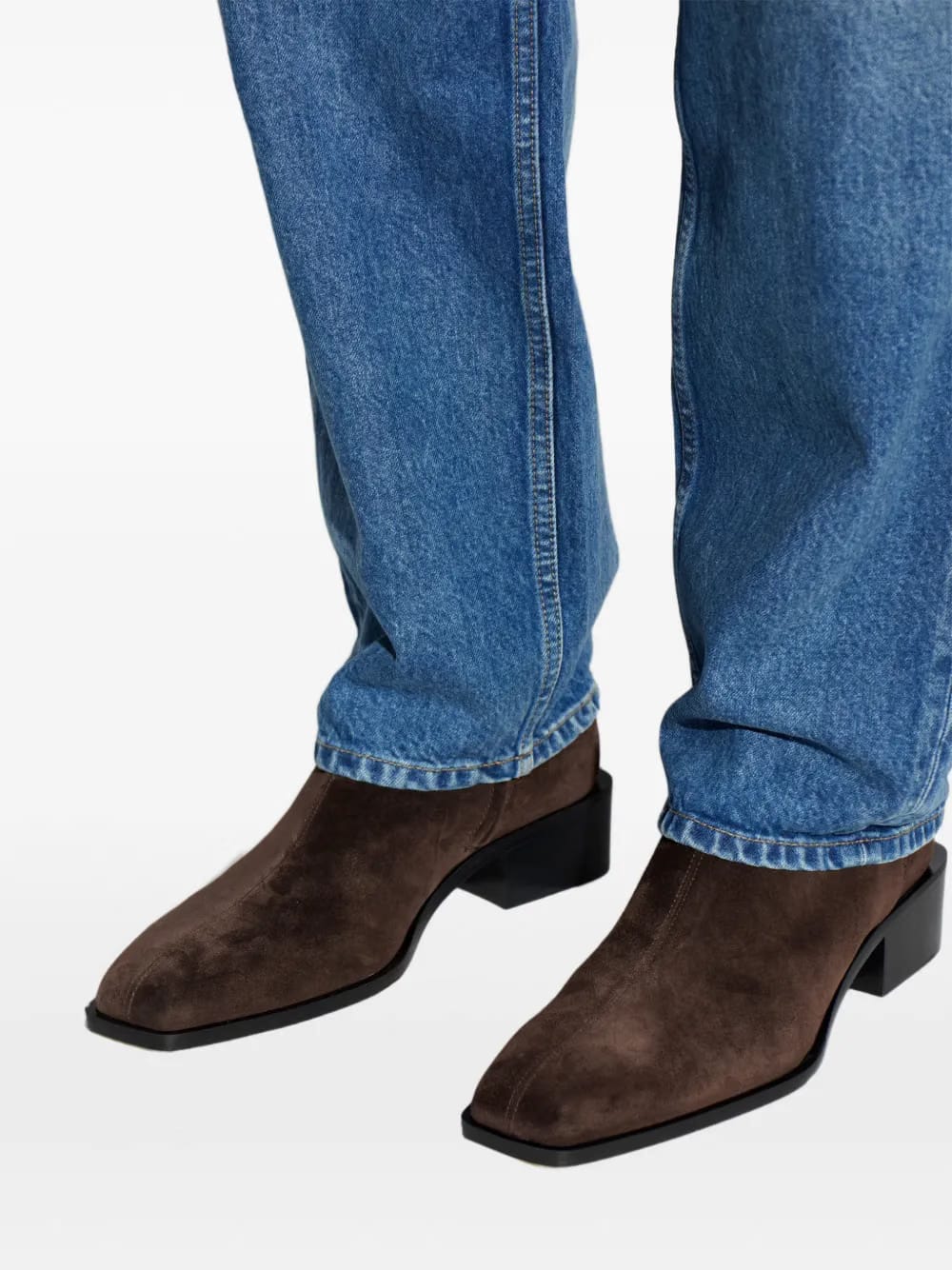 square toe zipped boots