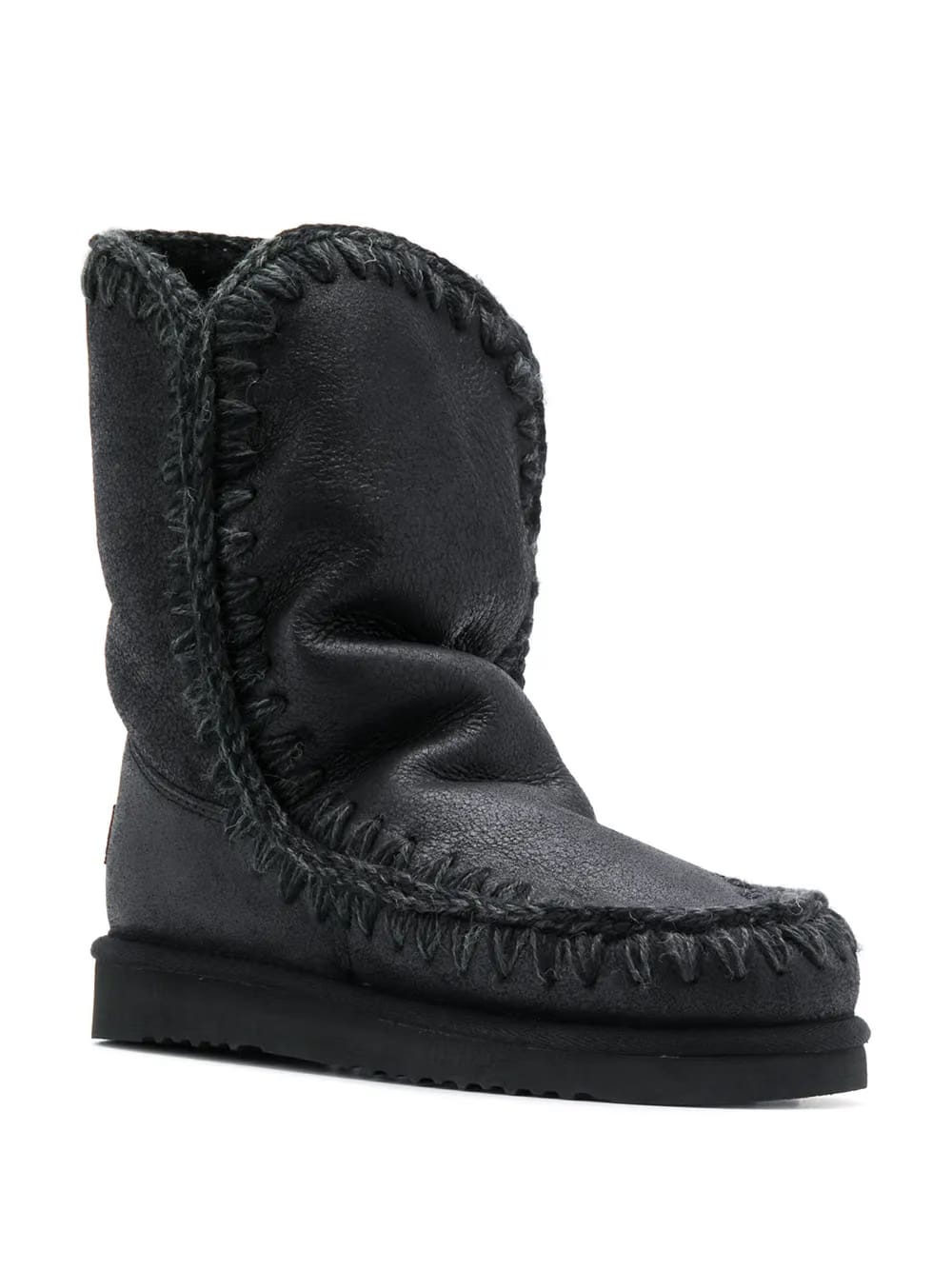 stitch detail snow boots