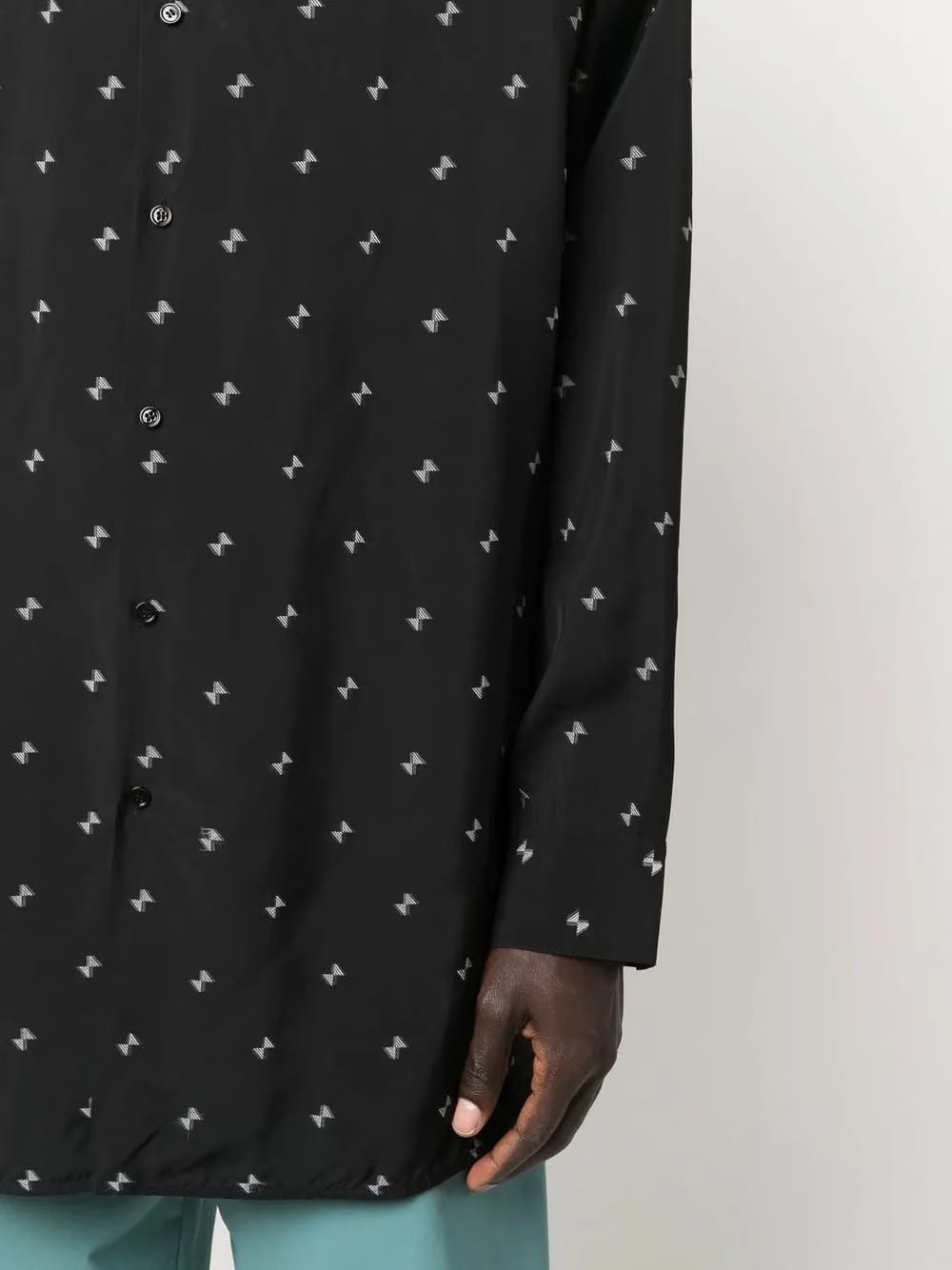 bow-motif band-collar shirt