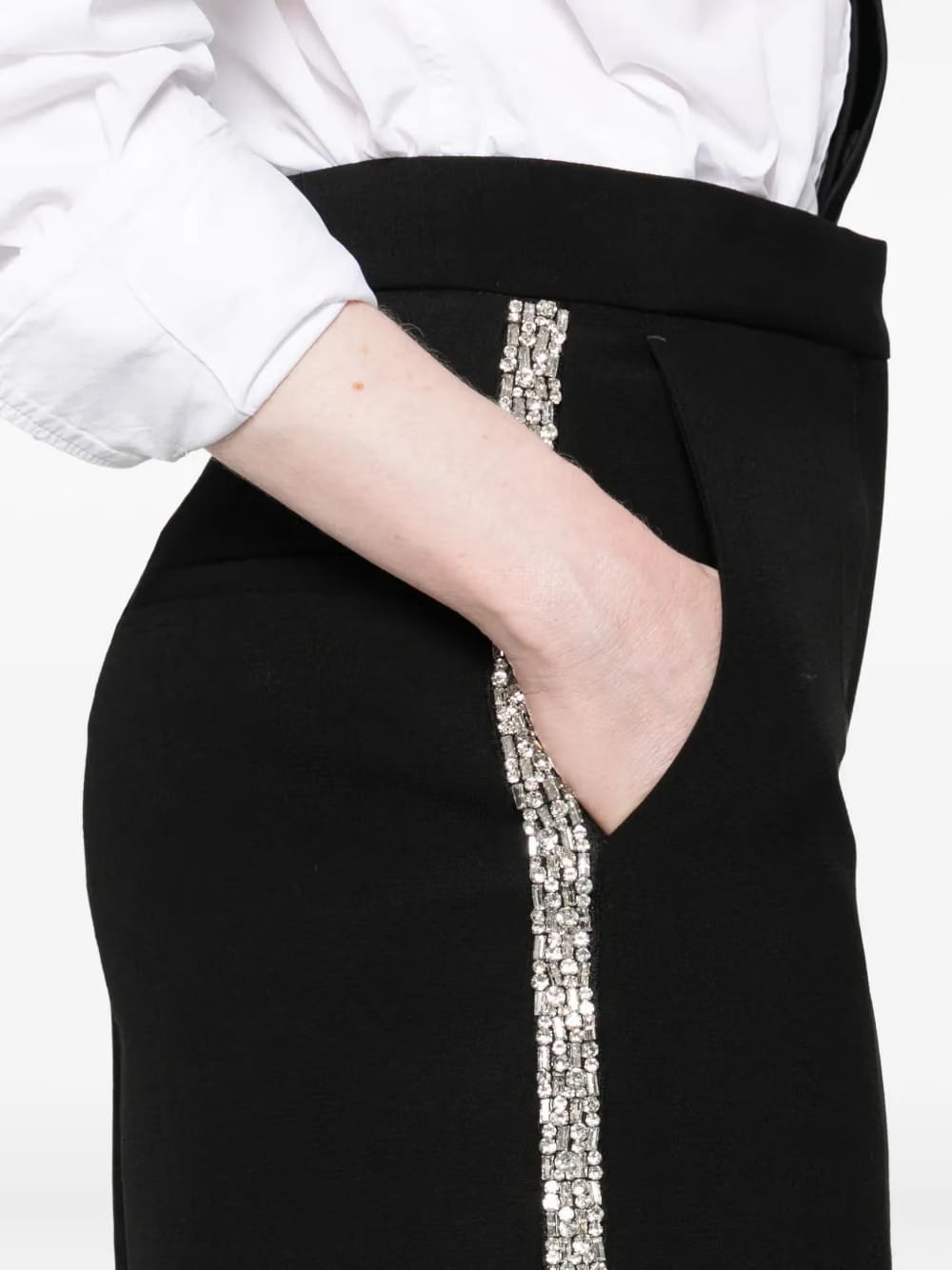 embellishment-detail shorts