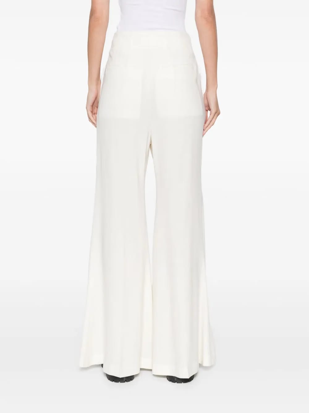 Kick trousers