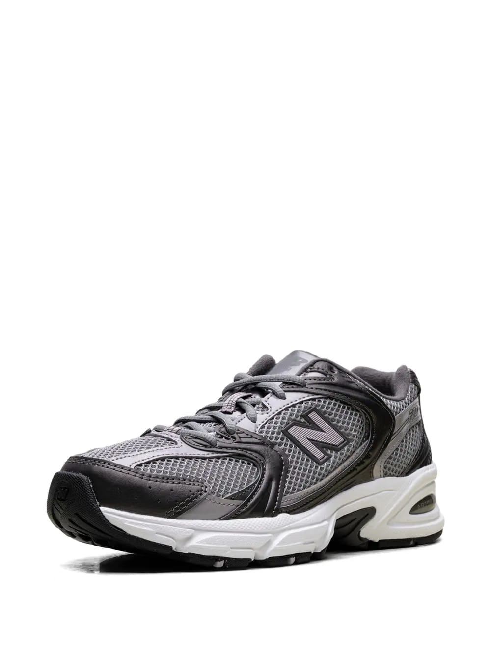 530 panelled sneakers