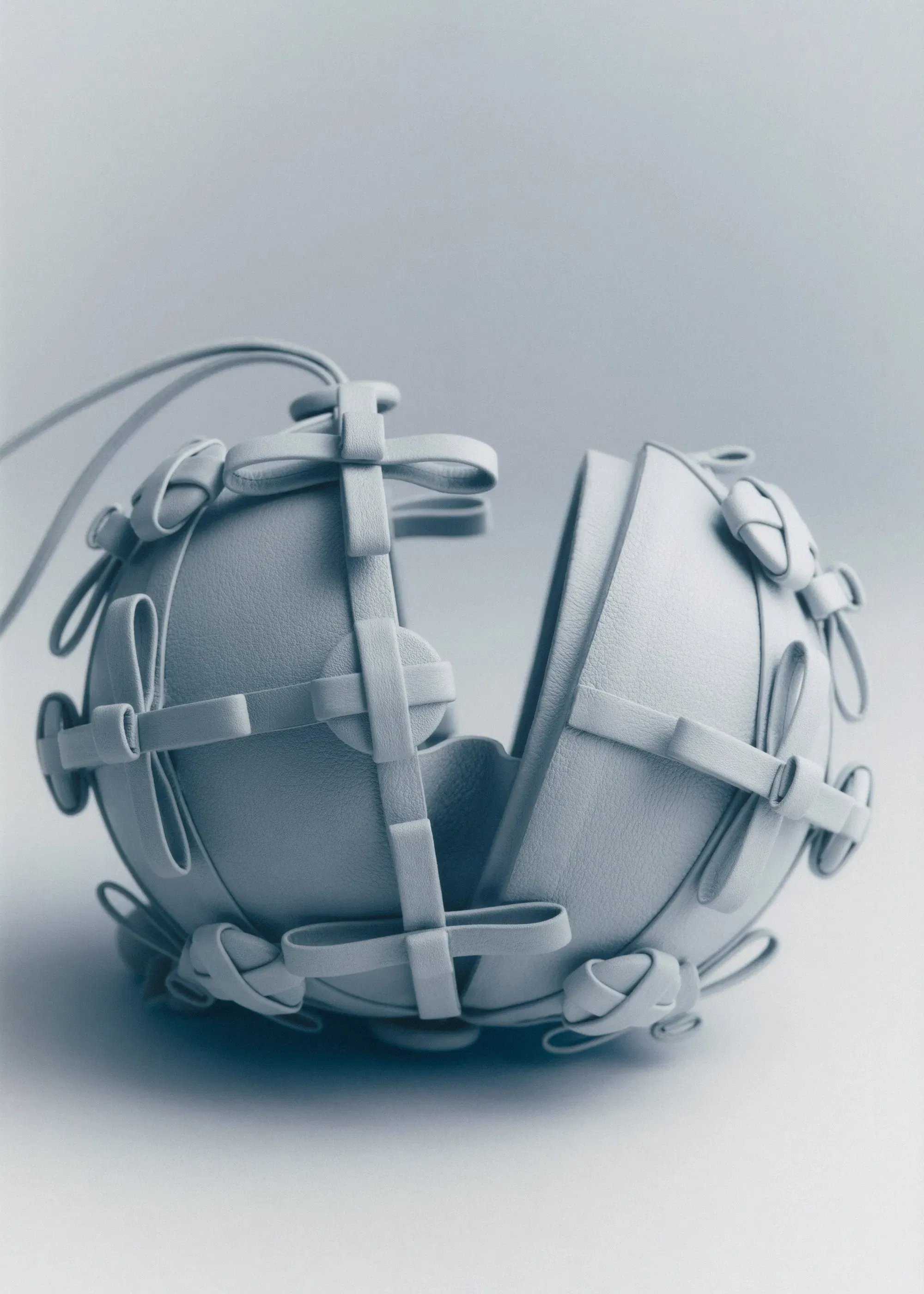 Button Bow Sphere - Cloud