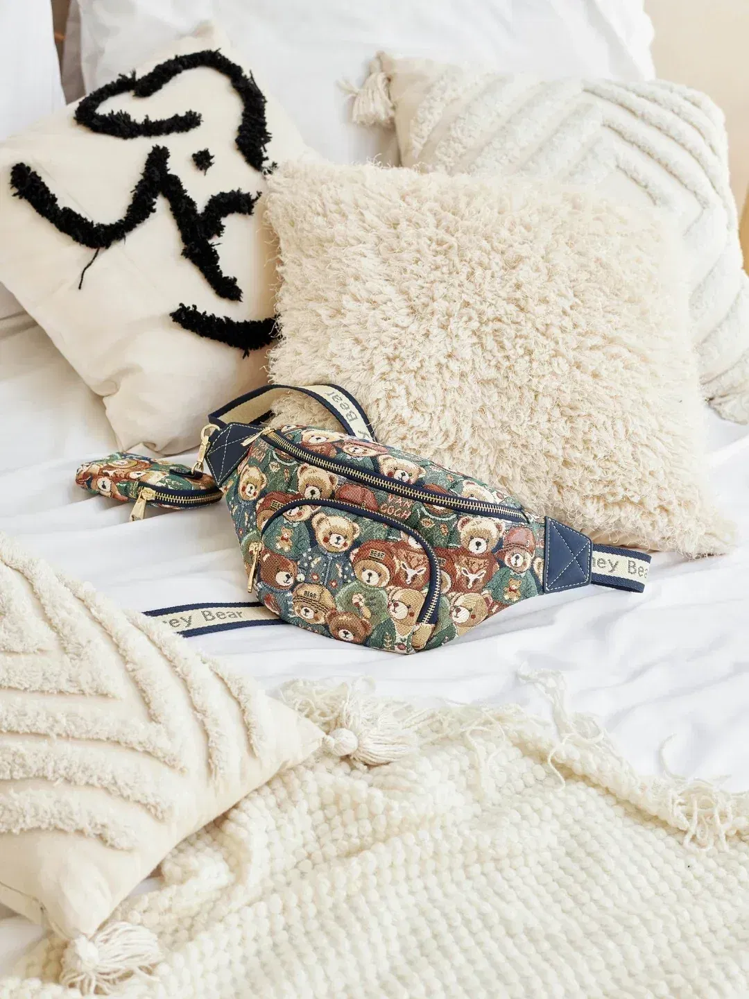 Green Bear Waist Bag (H-1113-CB-GB)