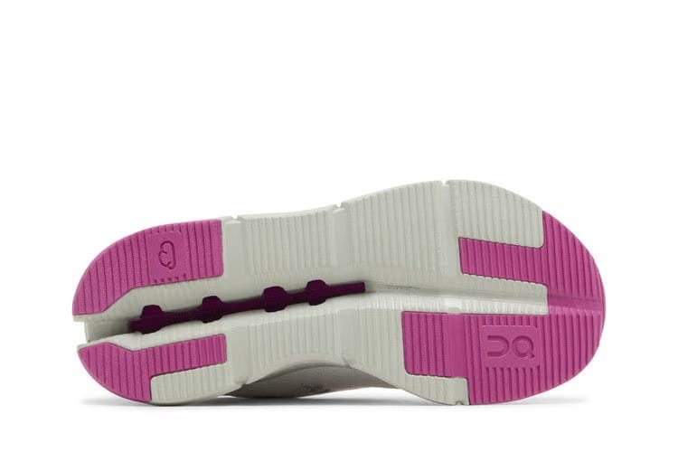 Wmns Cloudnova 'Undyed White Carnation'