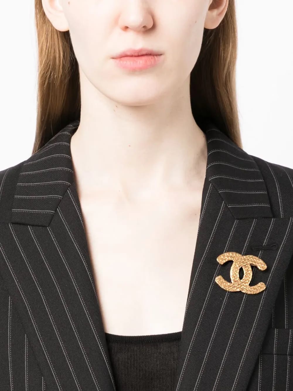 1994 CC woven-engraved brooch