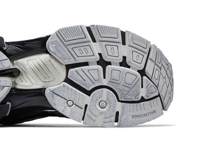 Balenciaga Runner Black Silver