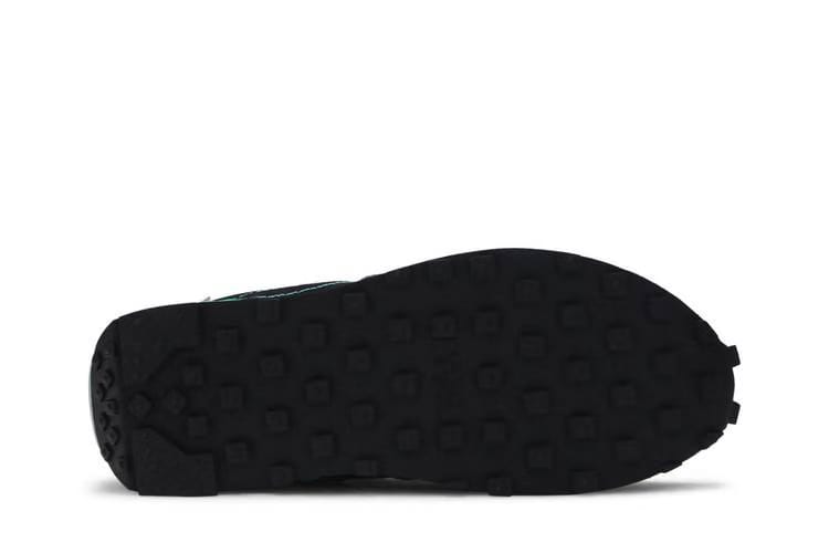 Nike Daybreak Type Black Menta