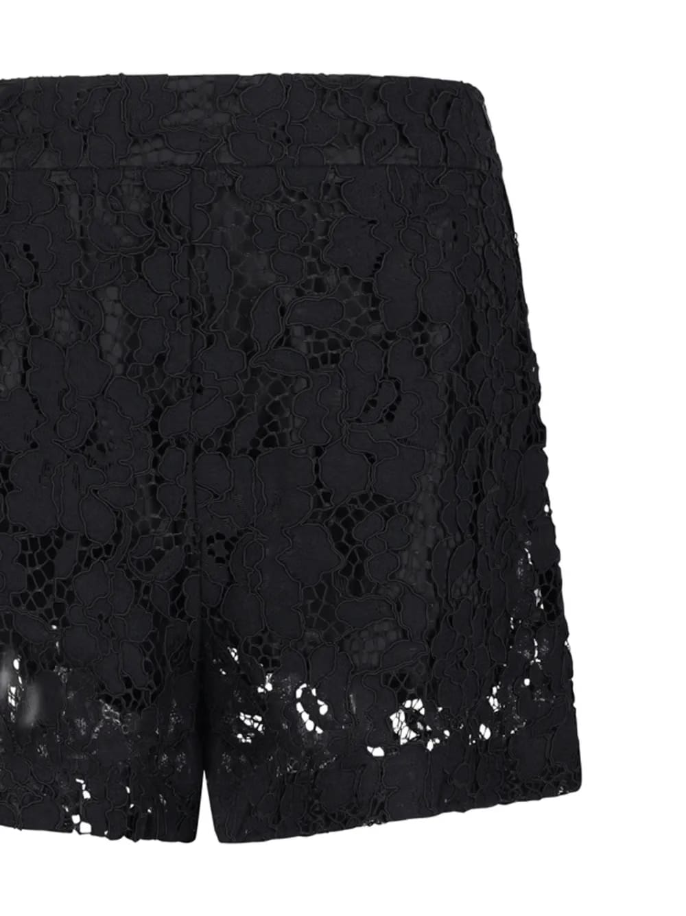 laced shorts