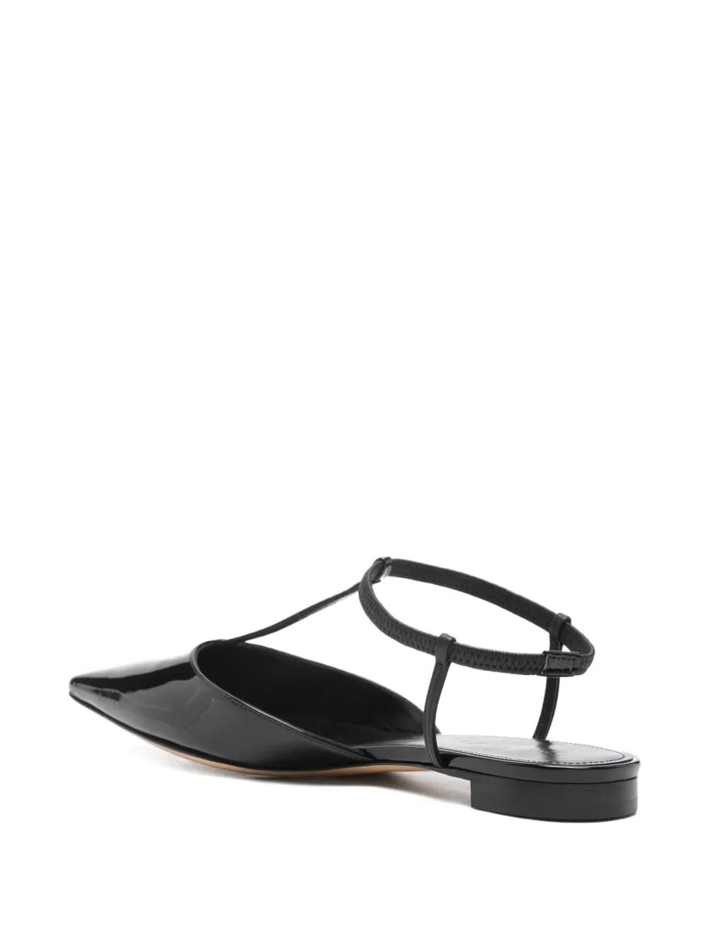 point-toe flat pumps