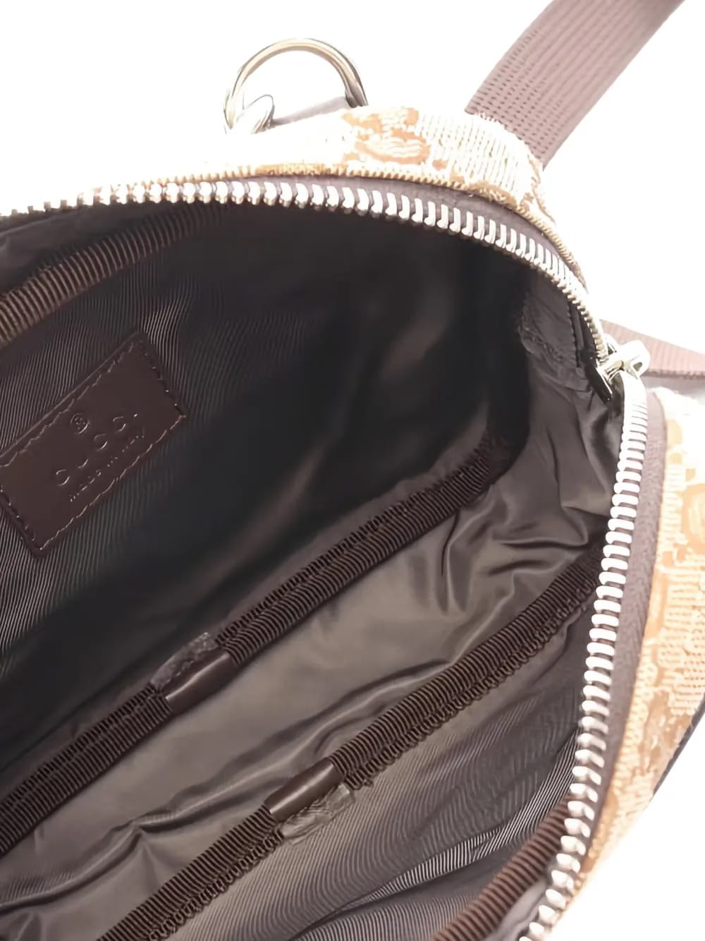 2020s GG canvas shoulder bag