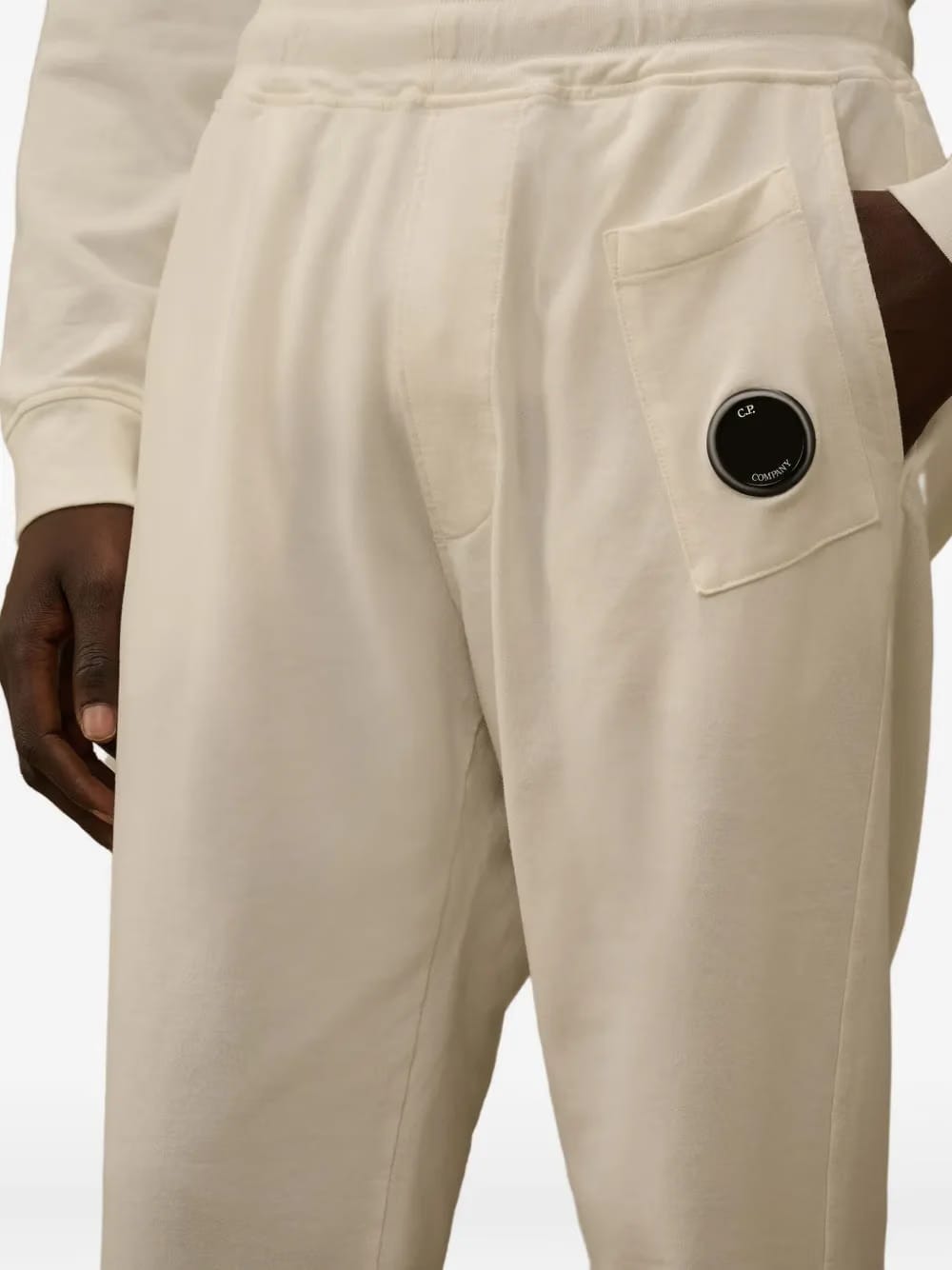 pocket-detail drawstring trousers