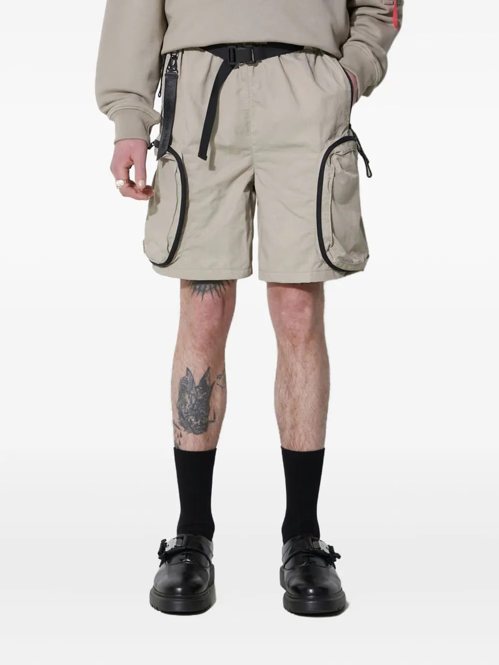 belted cargo shorts