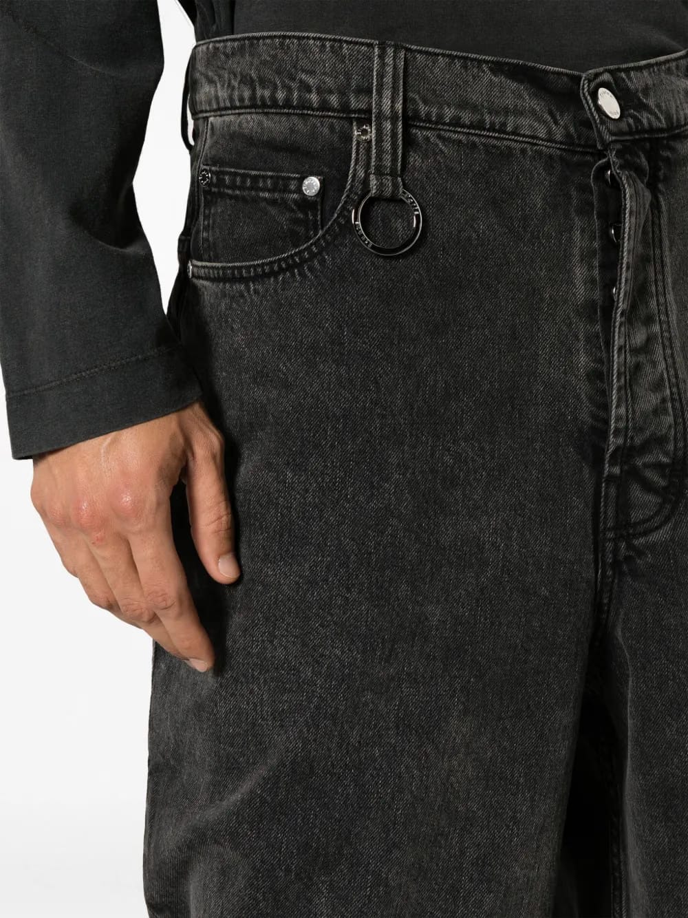 District mid-rise loose-fit jeans