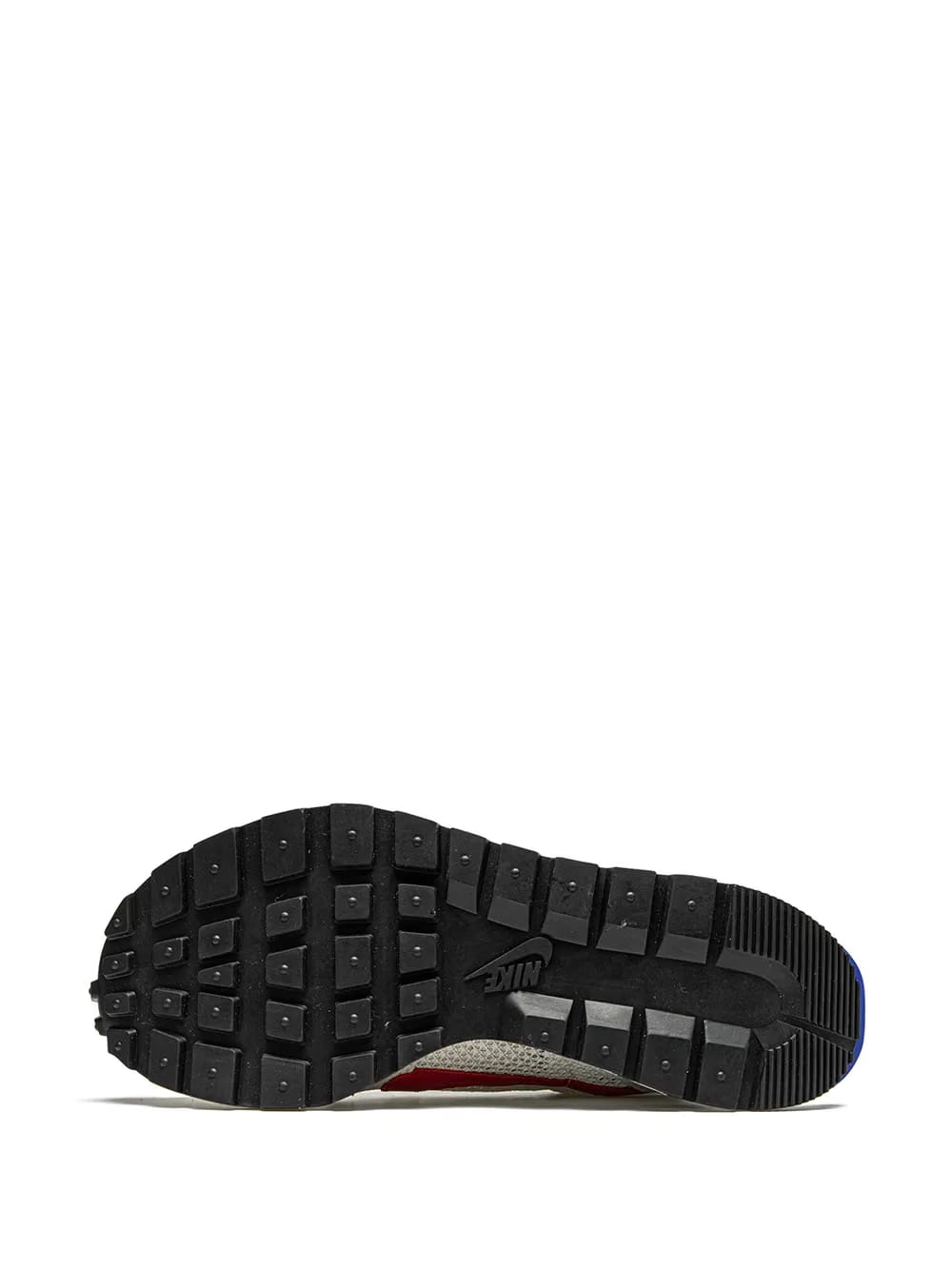 x sacai VaporWaffle "Sport Fuchsia" sneakers