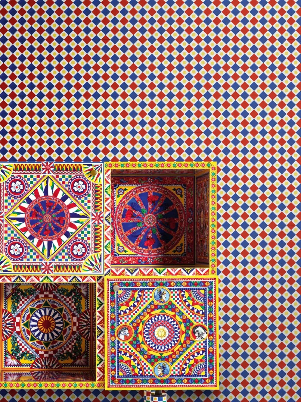 geometric-print wallpaper