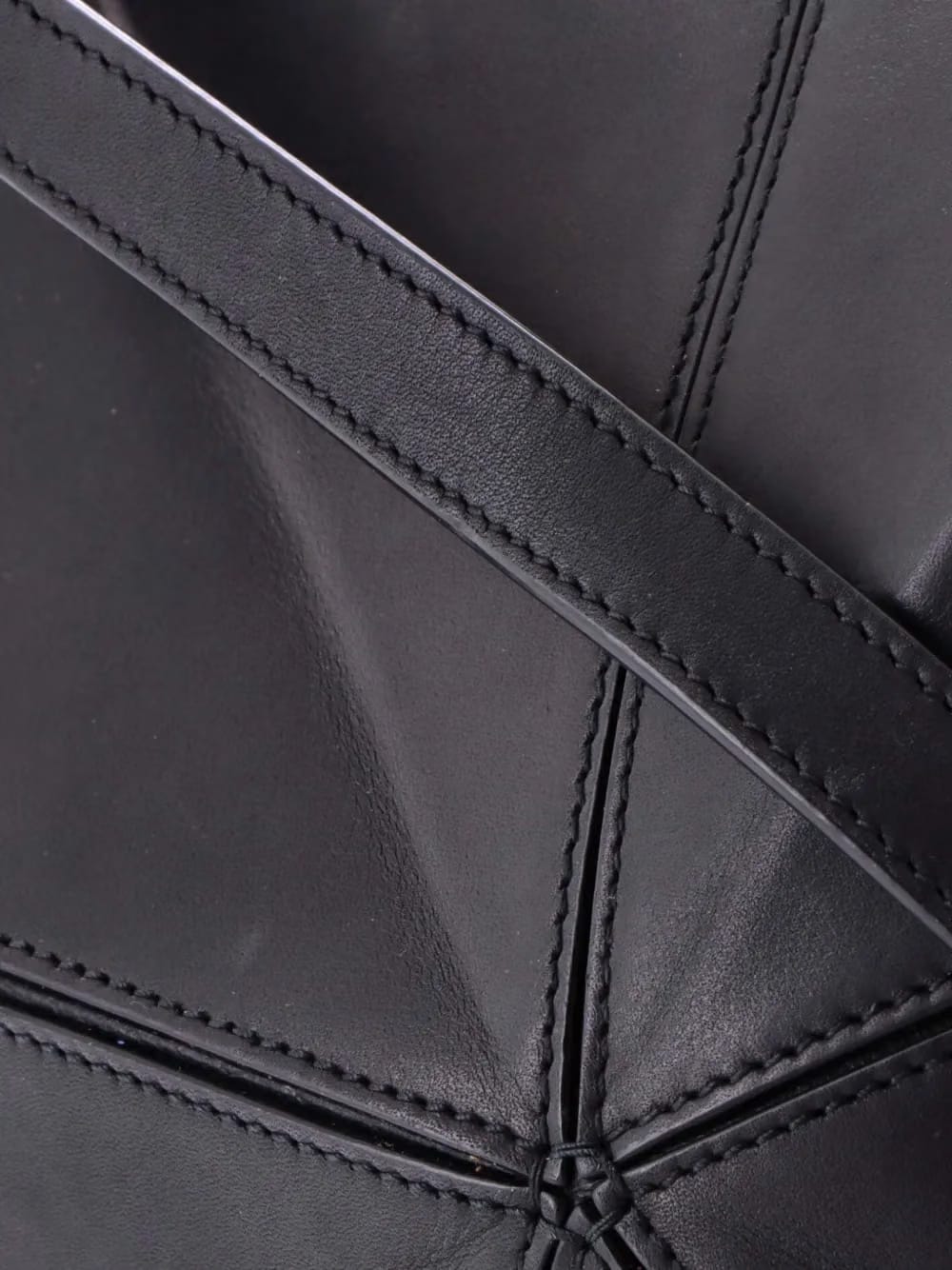 Astro Tassel Leather shoulder bag