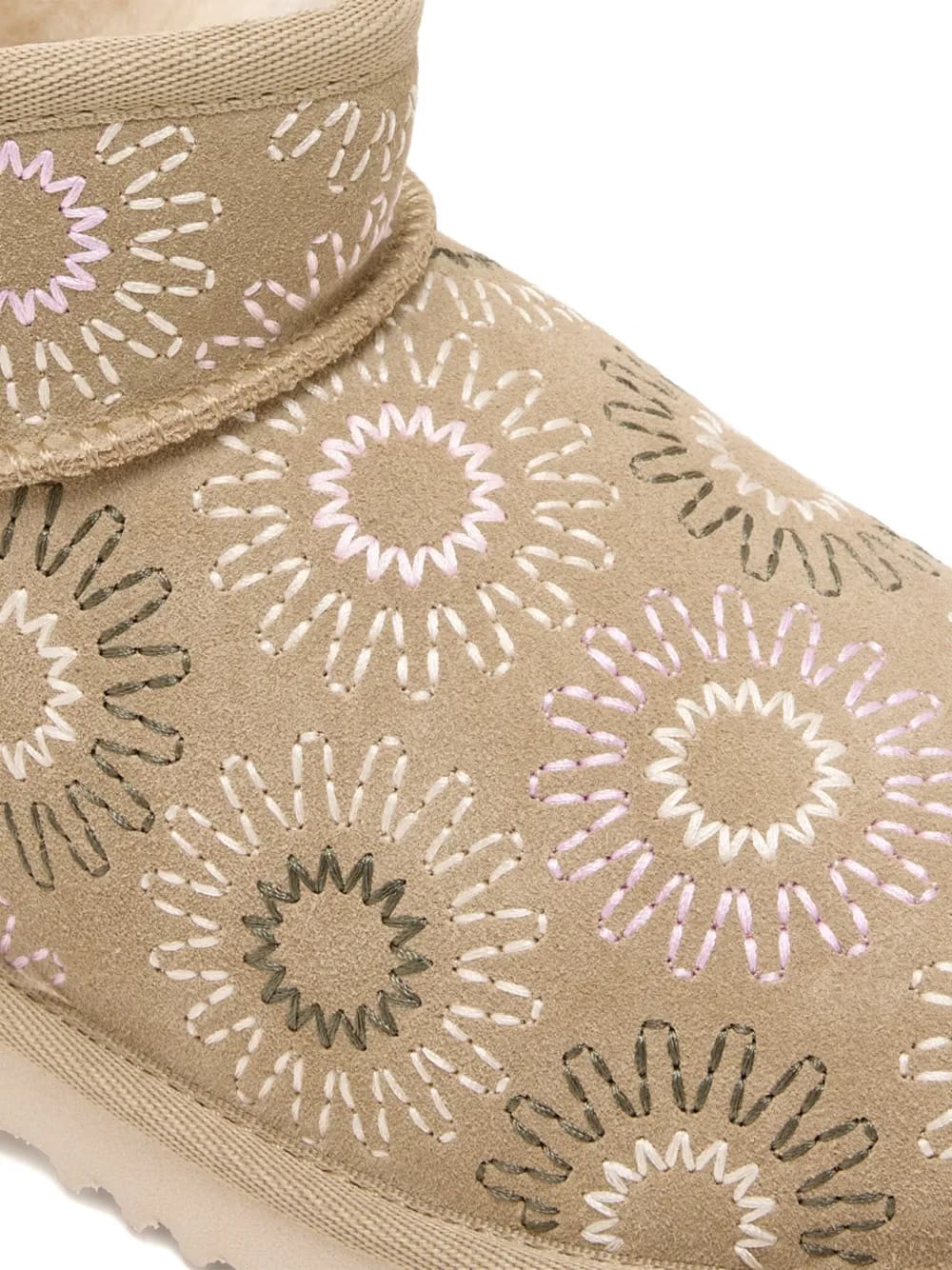 Classic Ultra Mini Sun Stitch boots