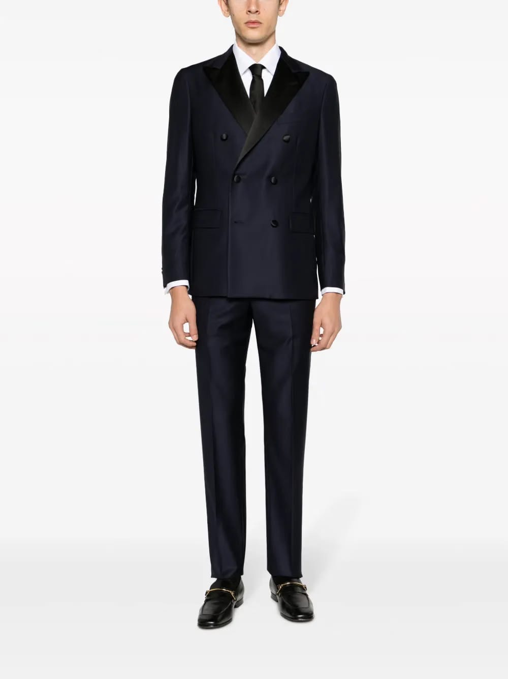 peak-lapels double breasted suit