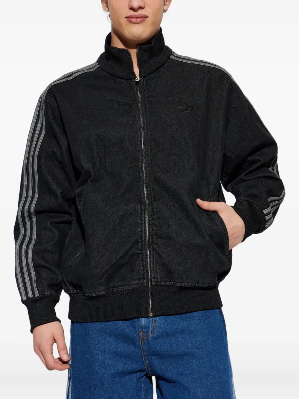 side-stripe zip-fastening jacket