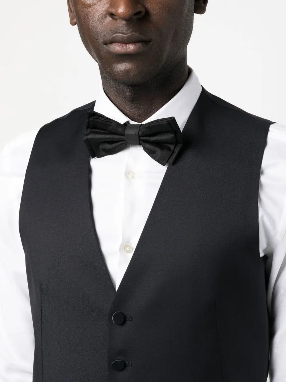 single-breasted tuxedo suit