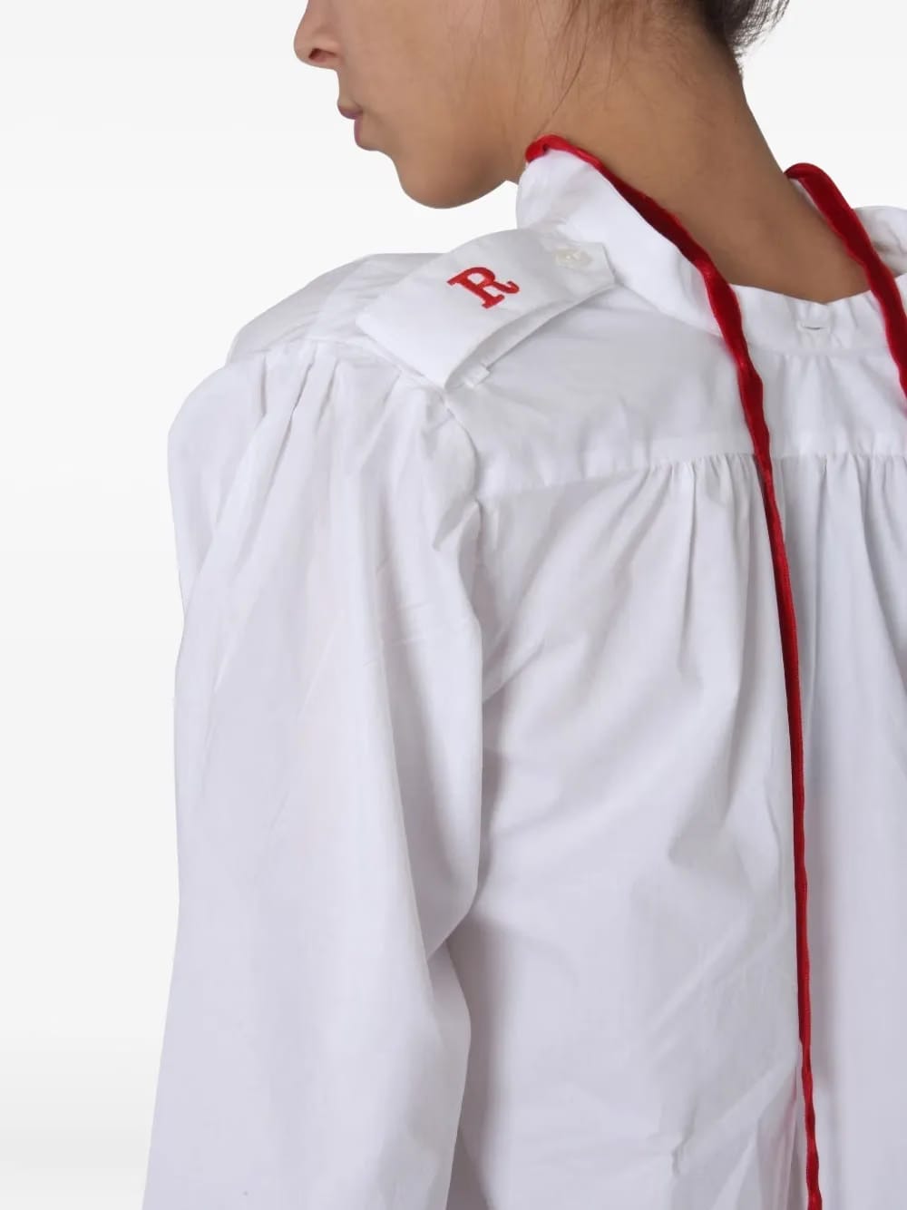 buttoned long-sleeved blouse