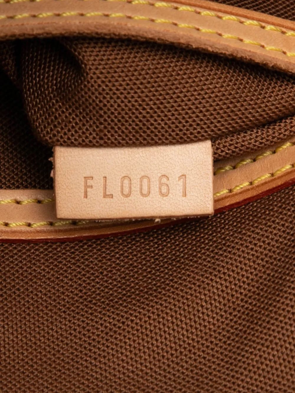 2001 Monogram Alma PM handbag