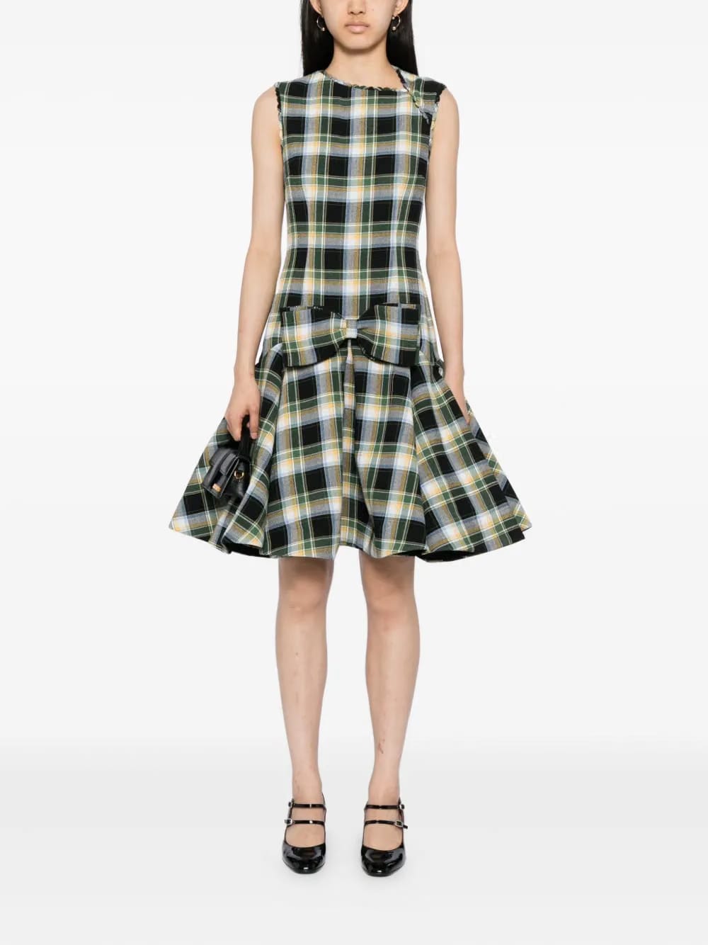 plaid sleeveless wavy dress