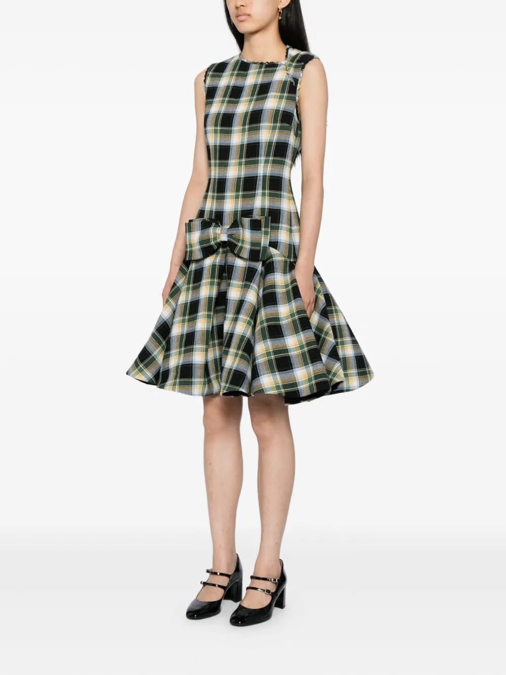 plaid sleeveless wavy dress