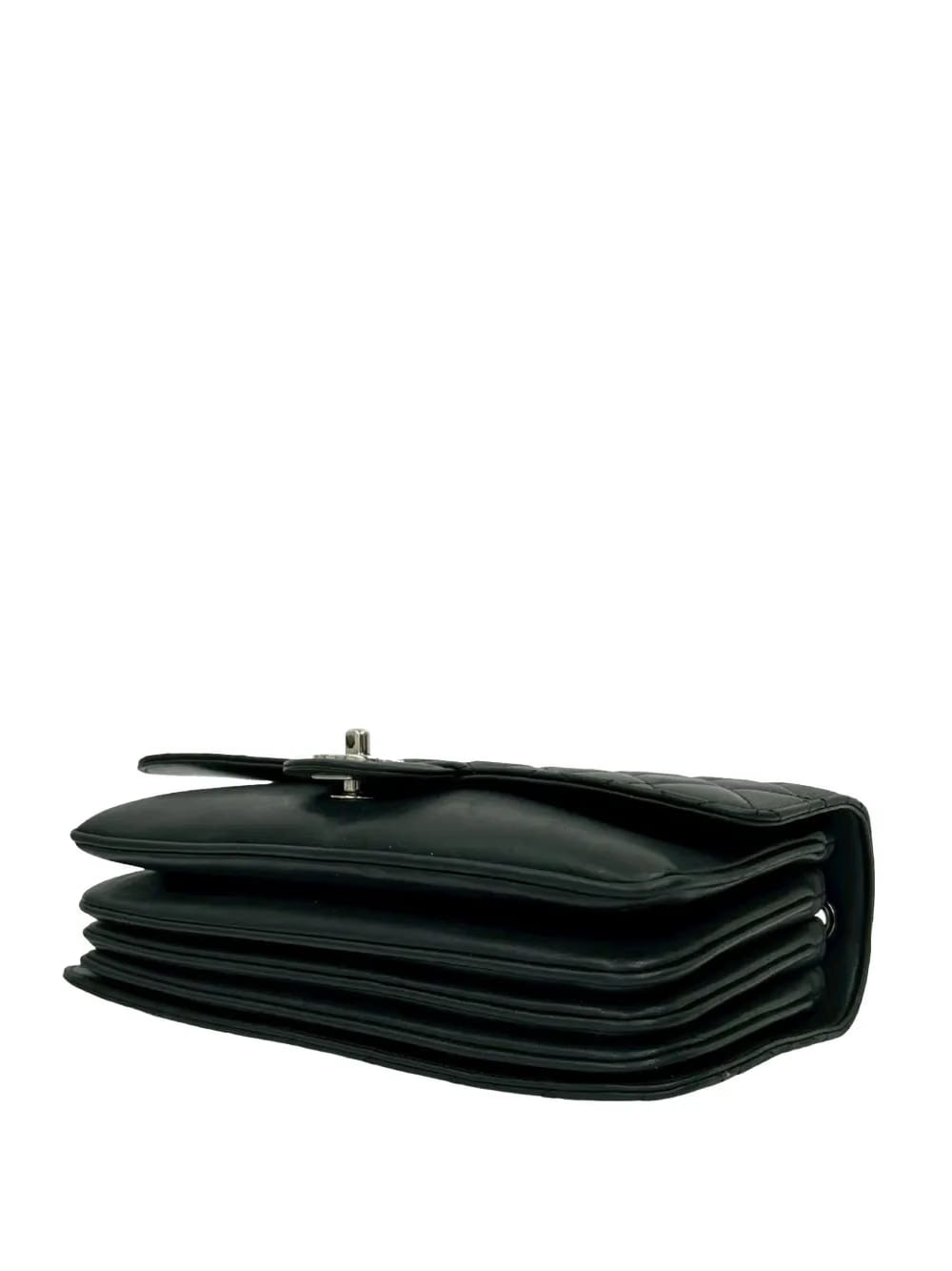 2012 Quilted Lambskin Clams Pocket Accordion Flap crossbody bag