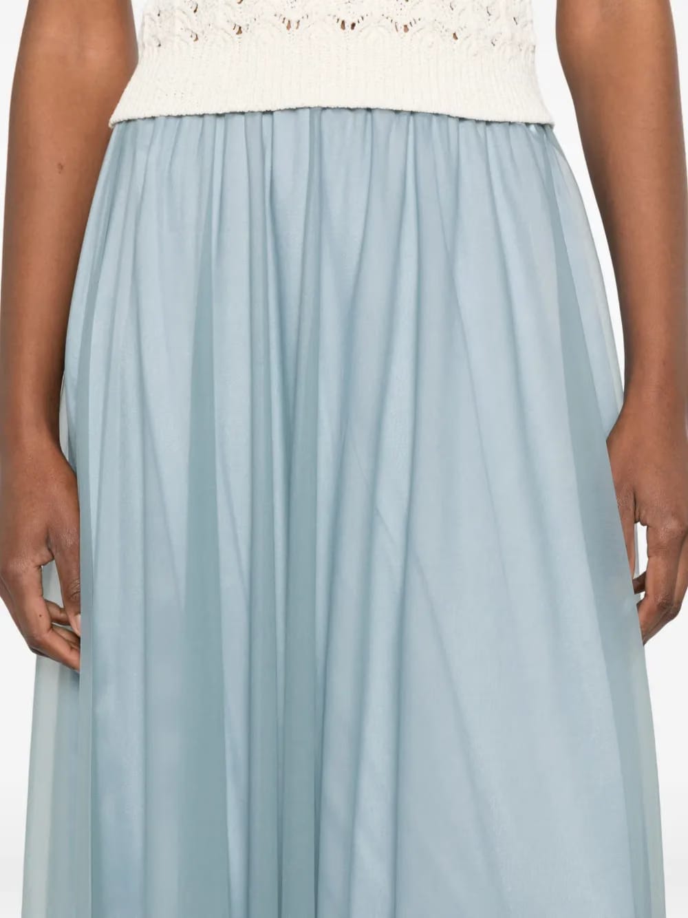 maxi-length design