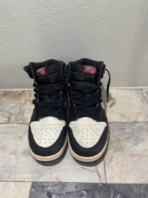 Jordan 1 Retro High Sports Illustrated (A Star Is Born)