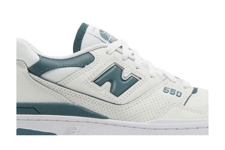 Wmns 550 'Reflection New Spruce'