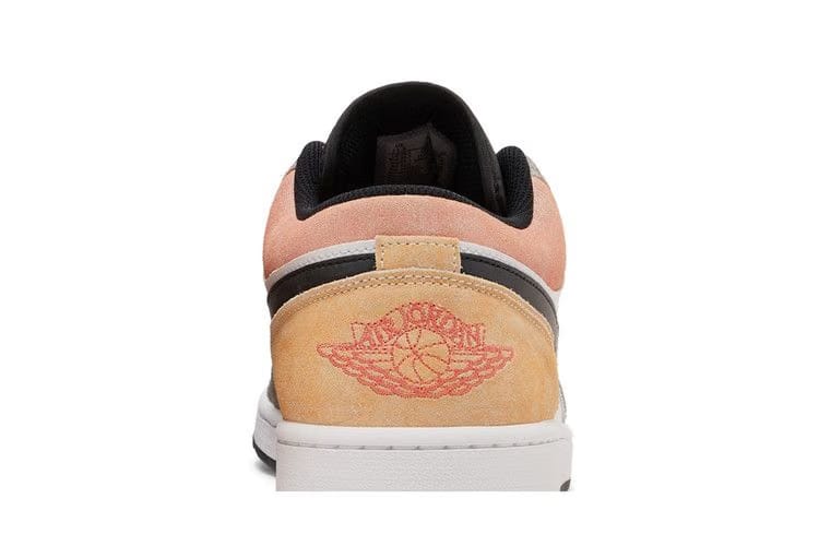Air Jordan 1 Low Flight Club
