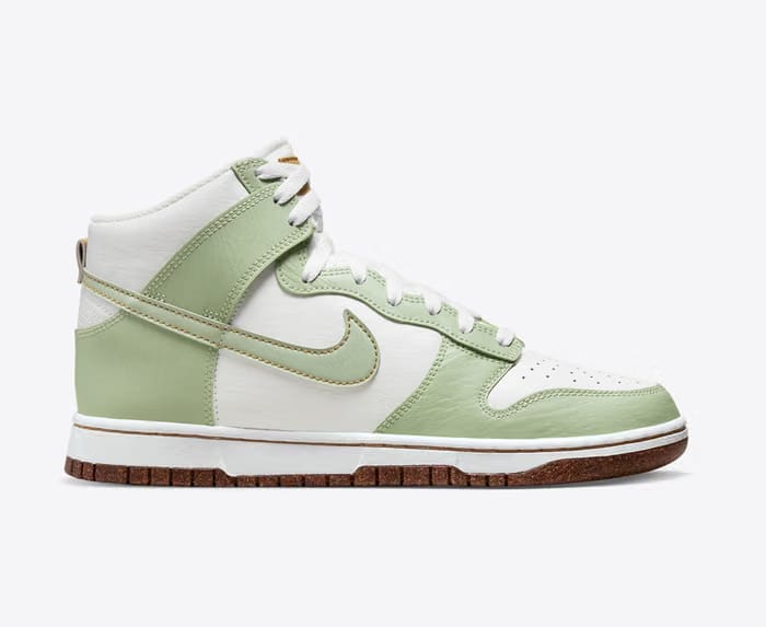 Dunk High SE Inspected By Swoosh
