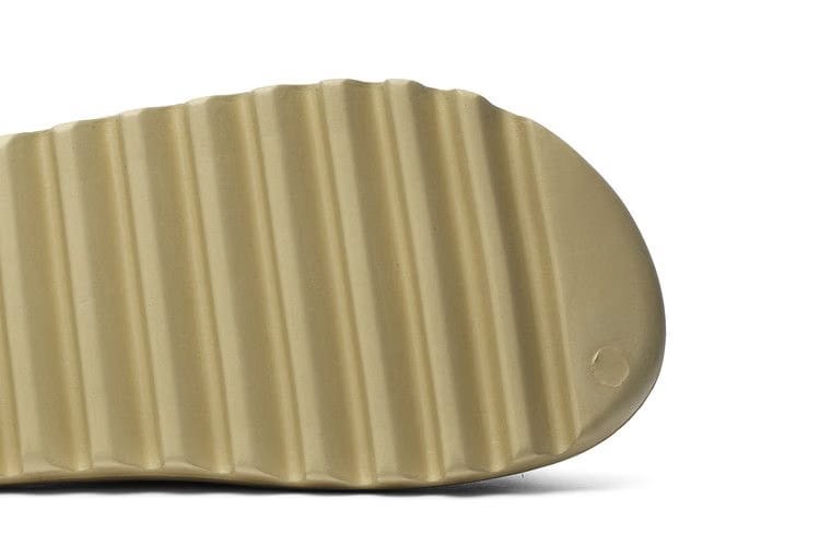 Adidas Yeezy Slide Desert Sand