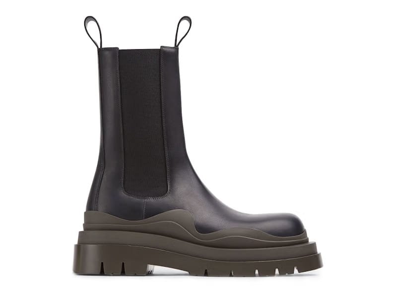 Bottega Veneta Tire Boot High Black Camping