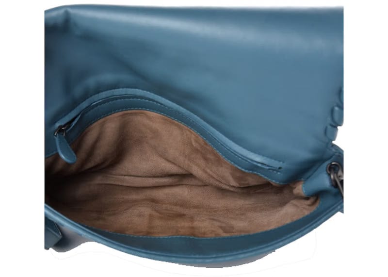 Bottega Veneta Clutch Nappa Intrecciato Lambskin Medium Blue