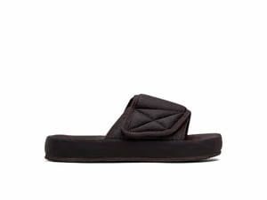 Yeezy Season 7 Slipper Oil