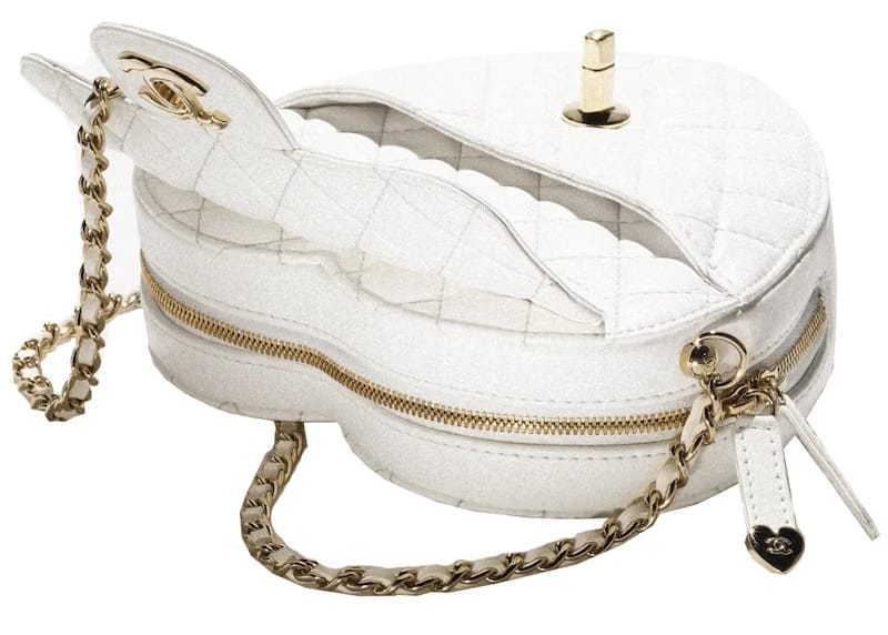 Chanel Heart Bag 22S White Lambskin