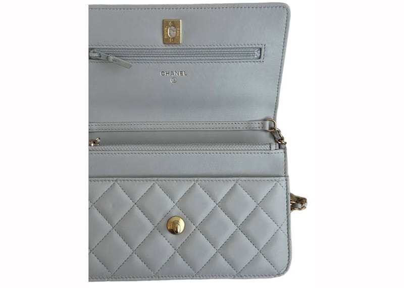 Chanel Pearl Crush Adjustable Strap WOC Light Grey (AP1450)