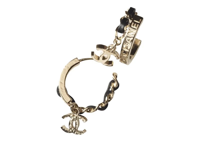 Chanel Metal/Lambskin Earrings AB9109 Gold/Black