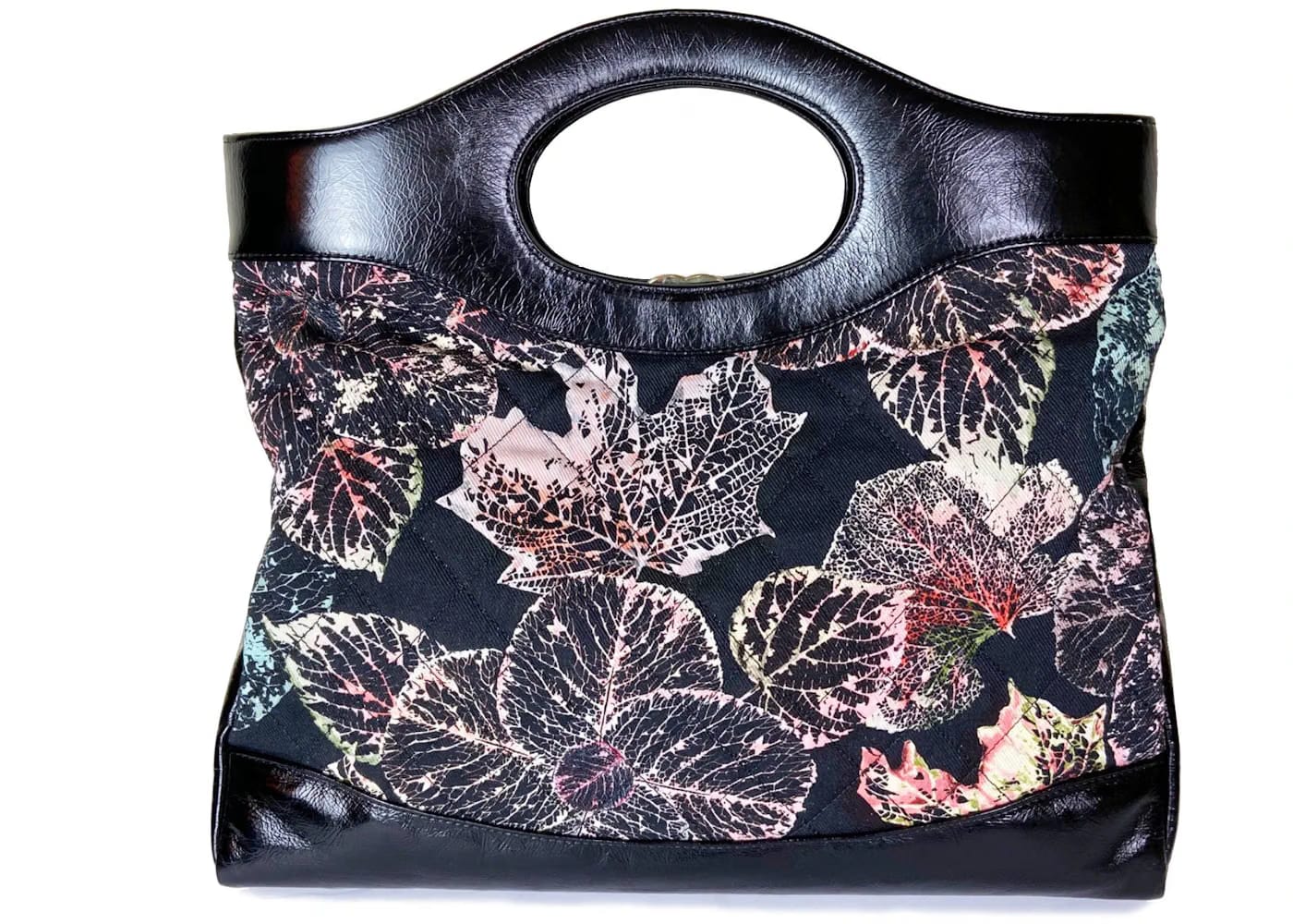 Chanel 31 Leaves Shopping Bag Large Black/Pink/Green
