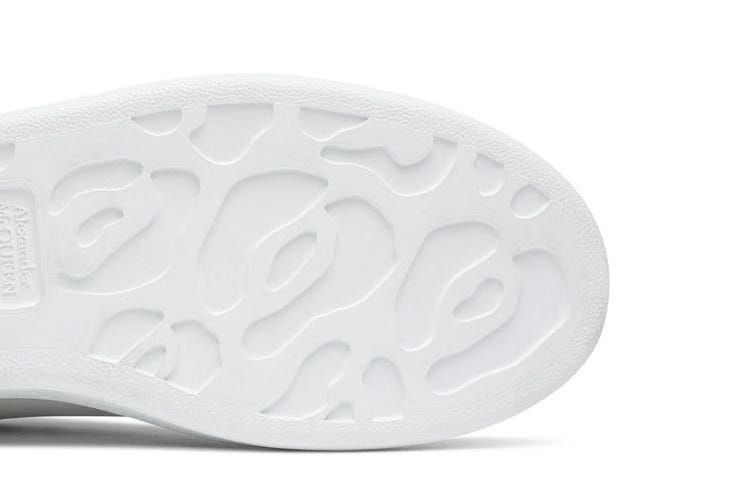Alexander McQueen Wmns Oversized Sneaker 'White Light Gold'