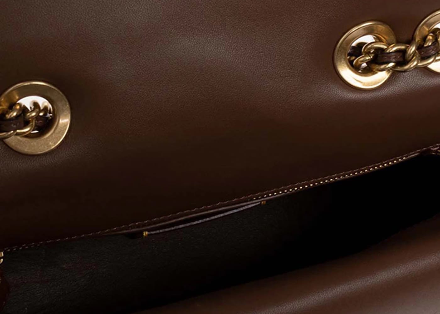 Coach Shoulder Bag in Shearling with Quilting Pillow Madison Brown