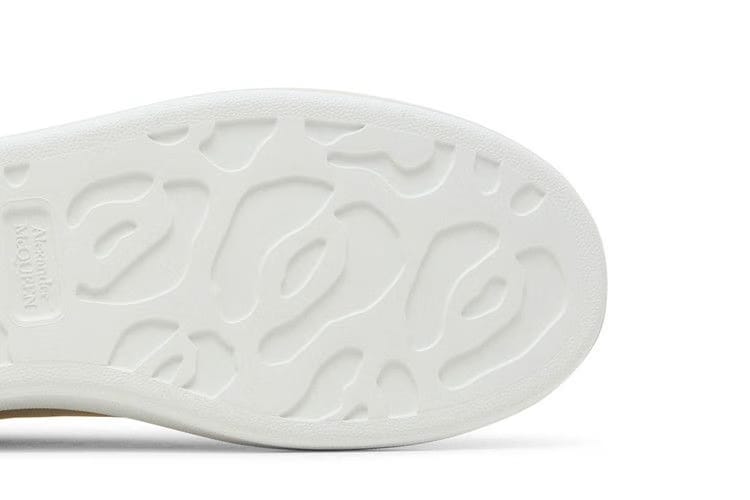 Alexander McQueen Oversized Sneaker Vanilla Pale Beige
