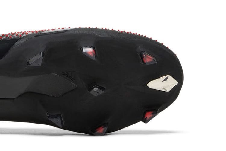 Prada x Predator Accuracy Lux.1 L FG Black Solar Red