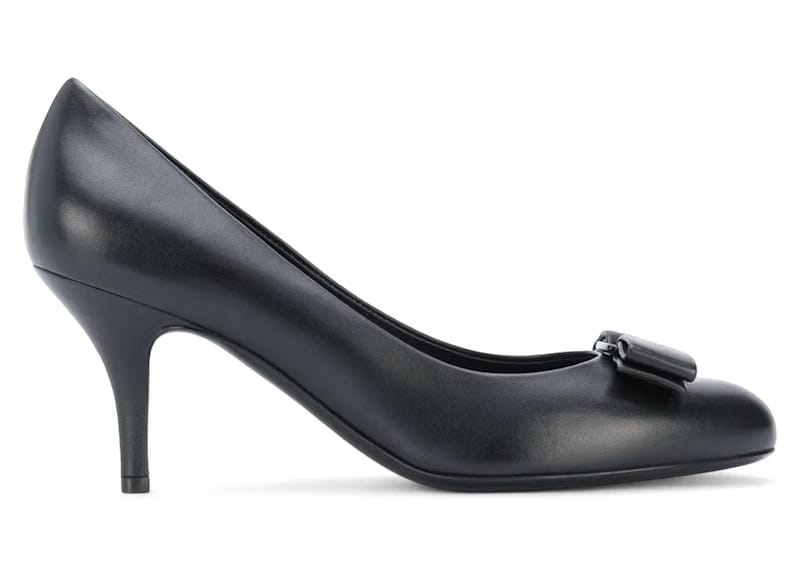 Ferragamo Carla Bow Detail Pumps Black (Women's)