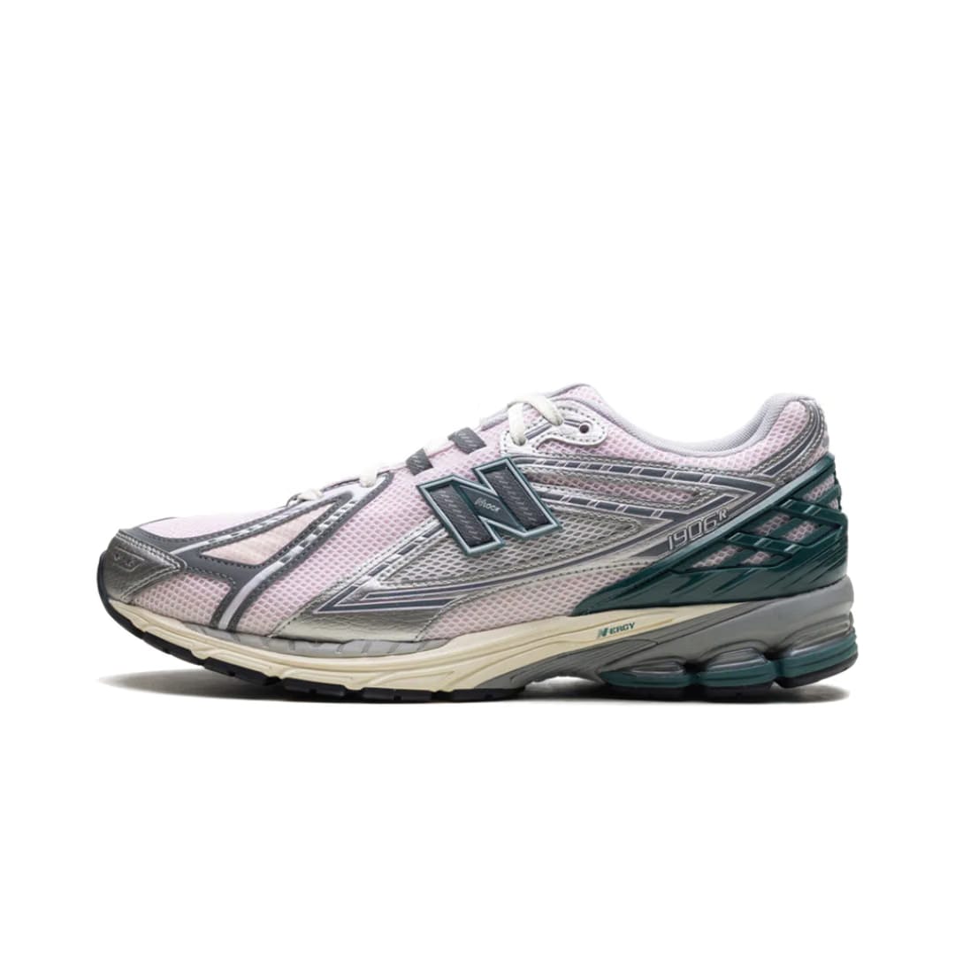 New Balance 1906R Granite Metallic Pink
